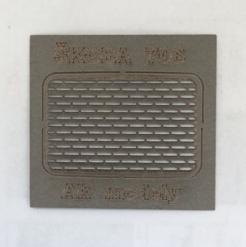 Mřížka chladiče Škoda 706 (šedá) (AK-modely)